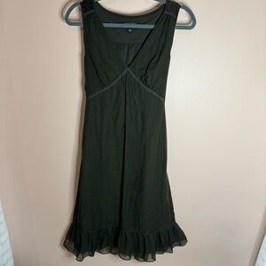 Banana Republic Green Sleeveless Belted VNeck Velvet Shoulders Midi Dress Size 4